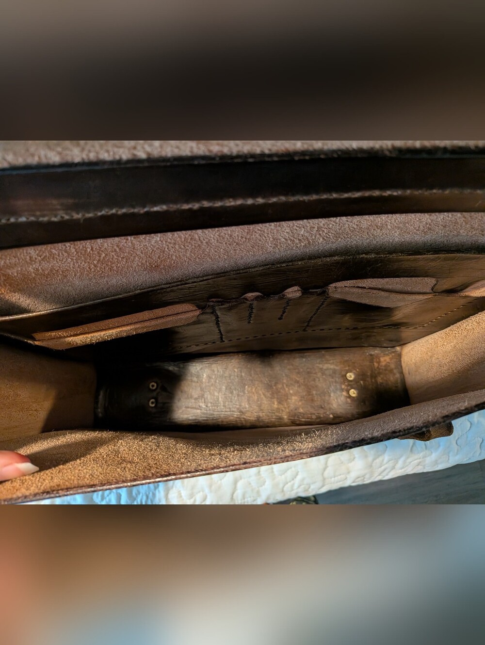 ABK Handcrafted Bag - Picture 4 of 6